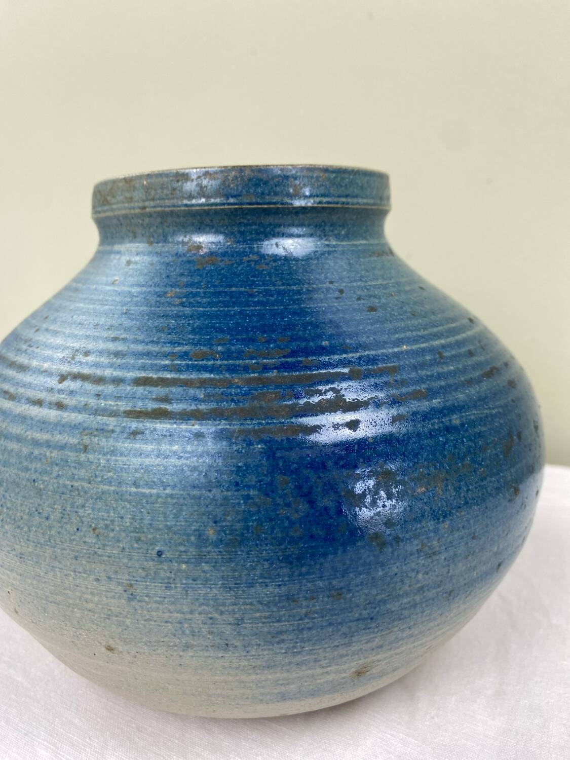 Vase boule en grès