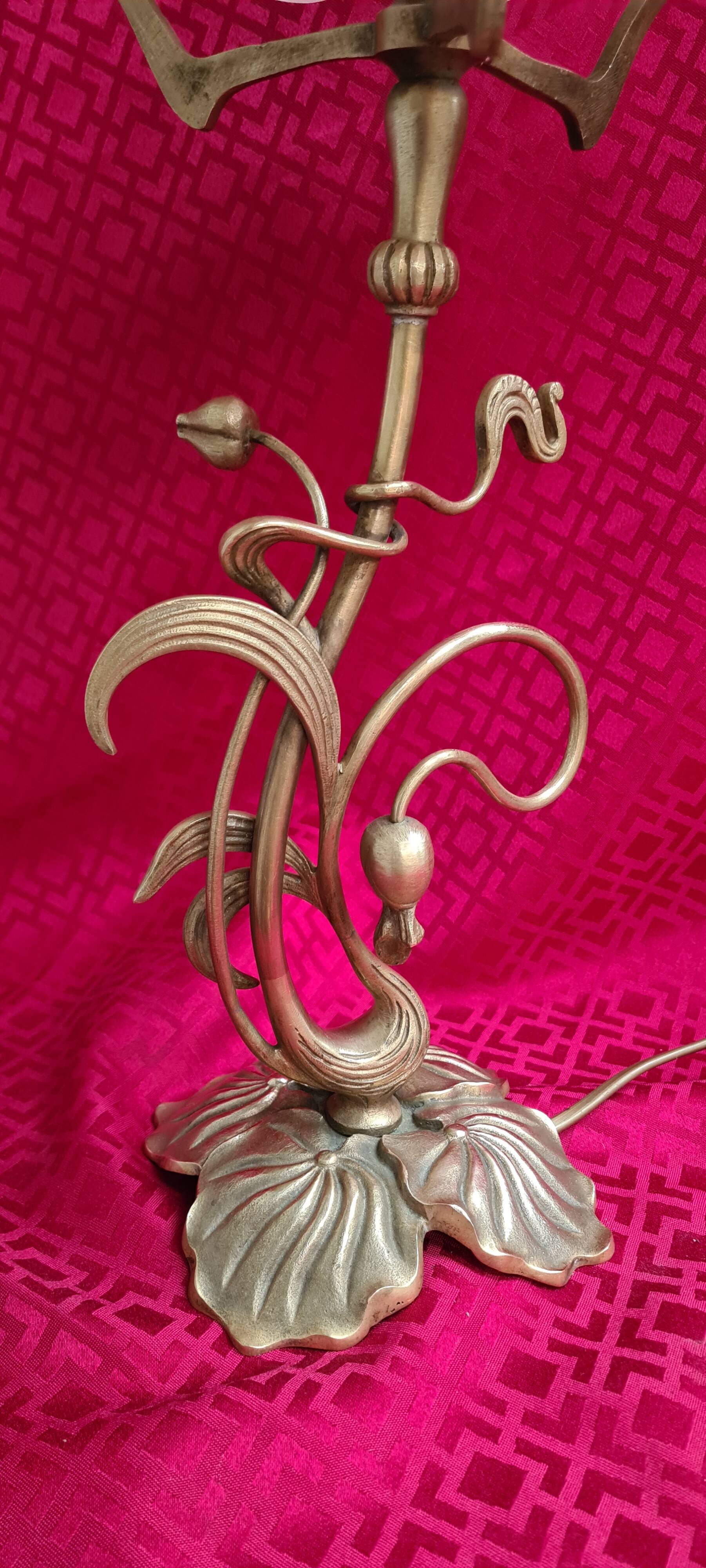 Art Nouveau bronze lamp with very beautiful opaline, Lucien Gau, 54x25