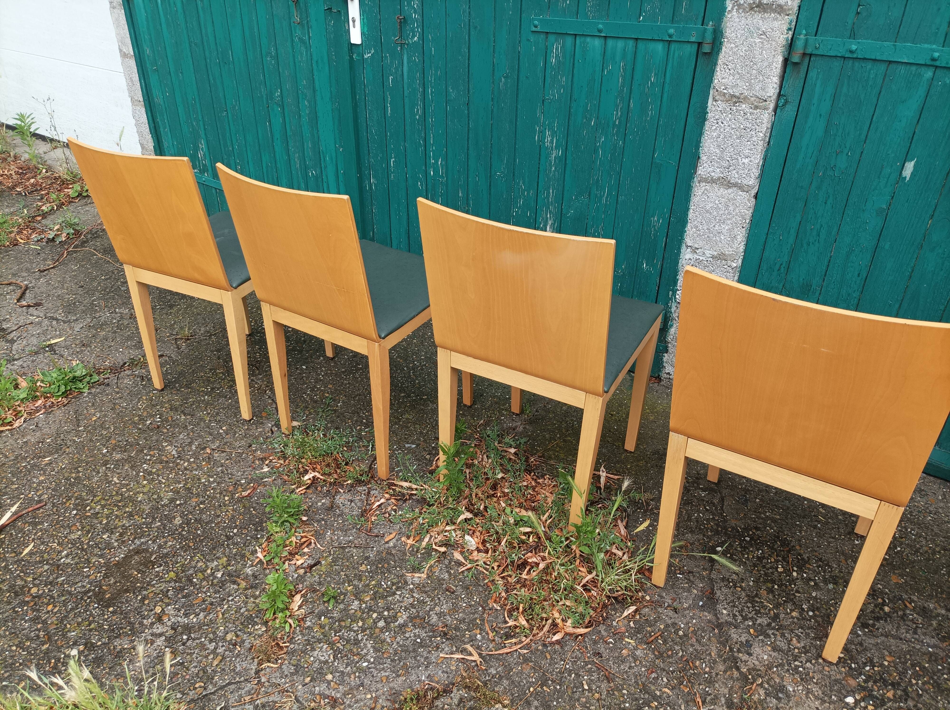 6 old wooden chairs skaï imitation leather punt mobles vintage