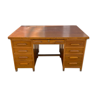 Bureau double administratif