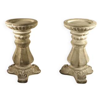 Paire de chandeliers en ciment