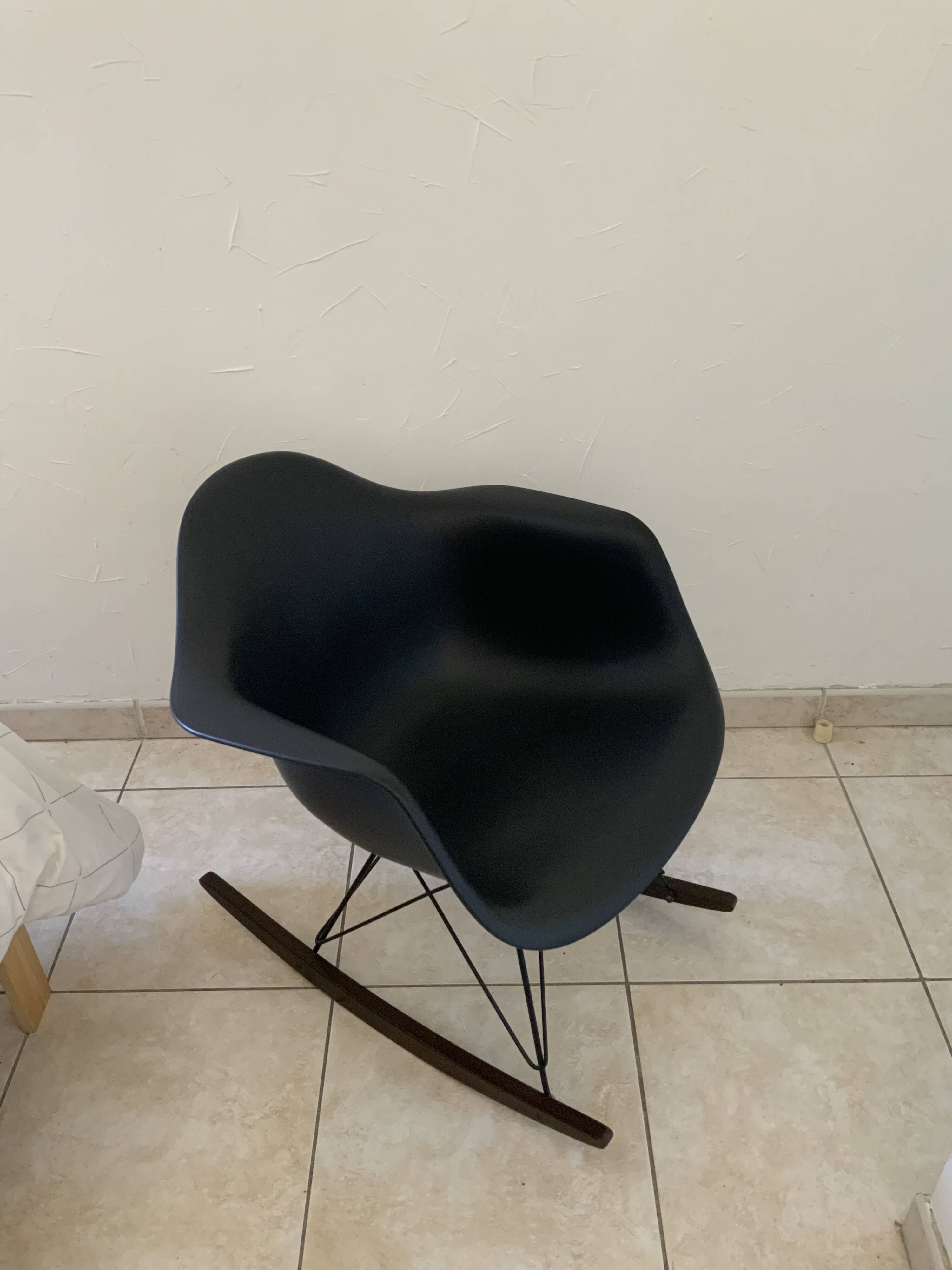 Vitra Eames RAR Rocking Chair – Black Collection 2015 – Charles & Ray Eames