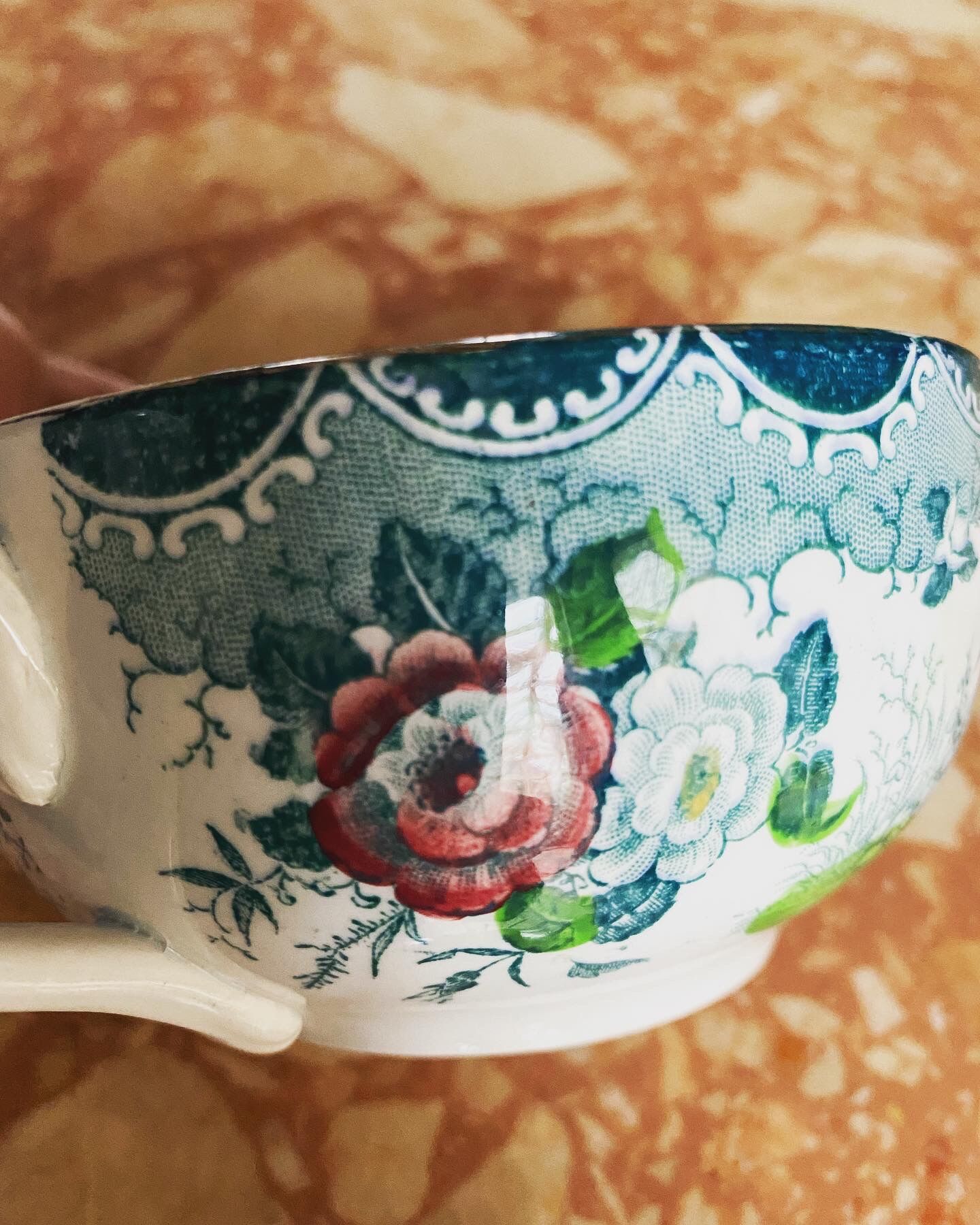 Vintage cup with handle