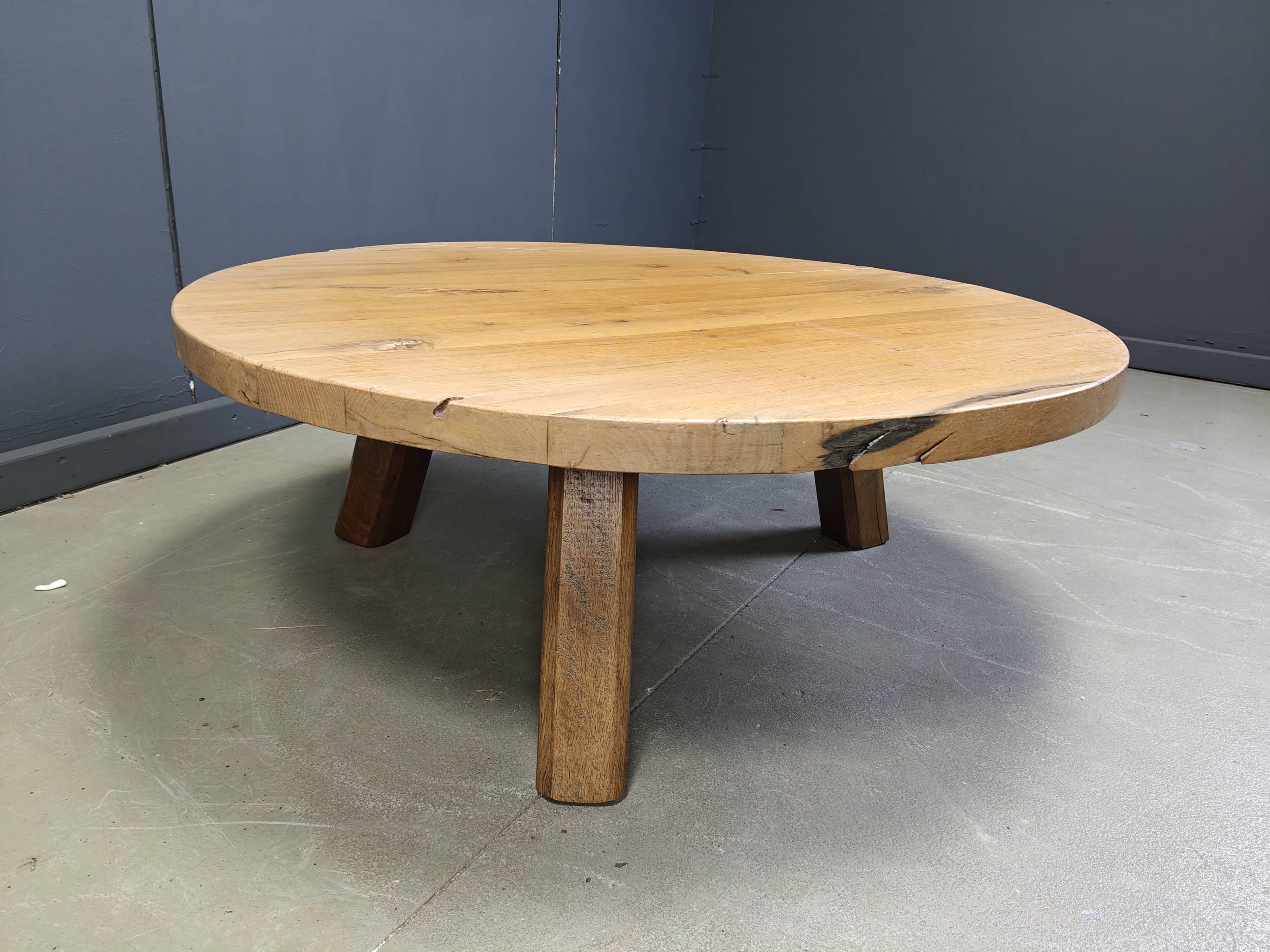 Large tripod round wooden brutalist coffee table, 1960s