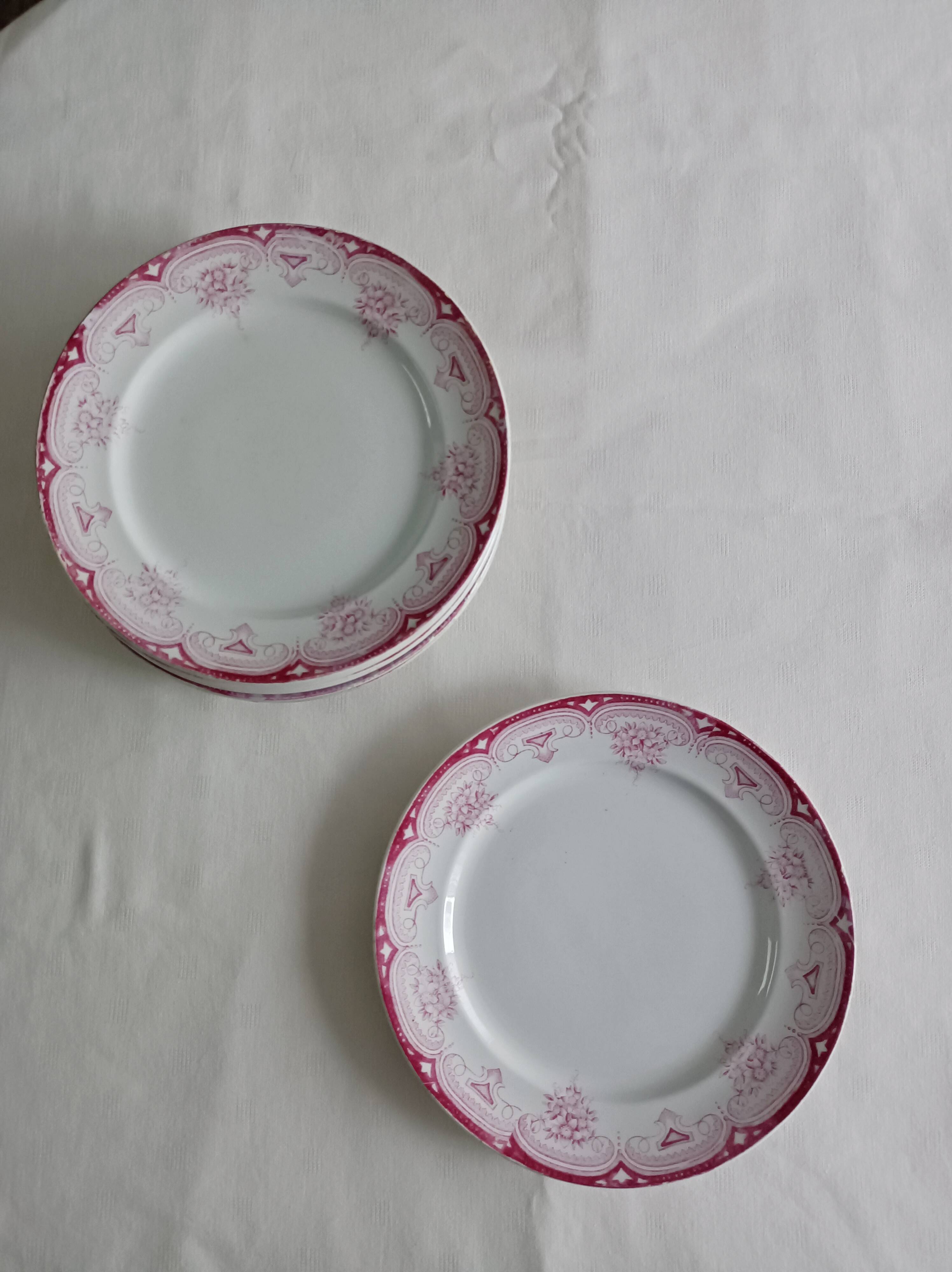 Set of 7 iron earth plates Onnaing Narcisses