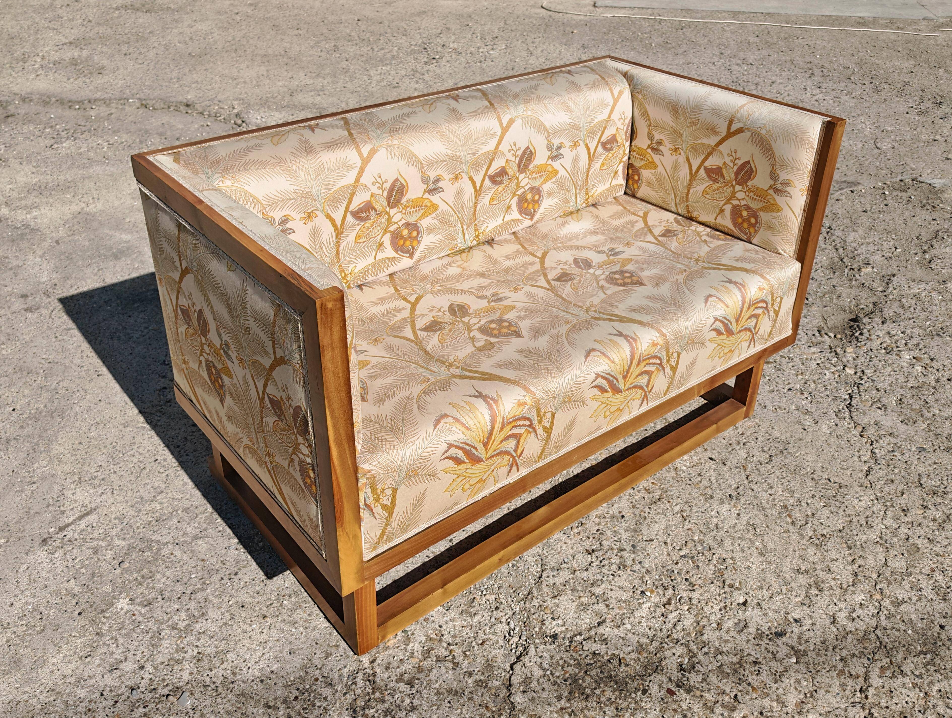 Jugendstil canapé by Josef Hoffmann 1902 by Wittmann 1980s
