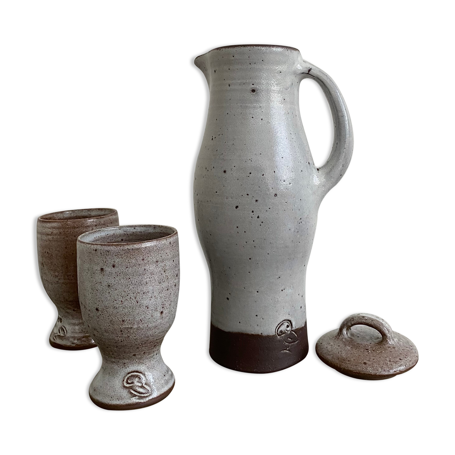 Pitcher set & cups by Jeanne and Norbert Pierlot