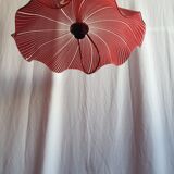 Flower suspension rises and falls from 1970