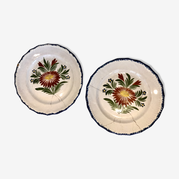 Pair of Saint Clement dishes - 19th century