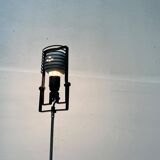 Vintage Italian Sintesi Terra folding floor lamp with tripod by Ernesto Gismondi for Artemide, 1970s.