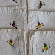 Ensemble de 6 serviettes brodées
