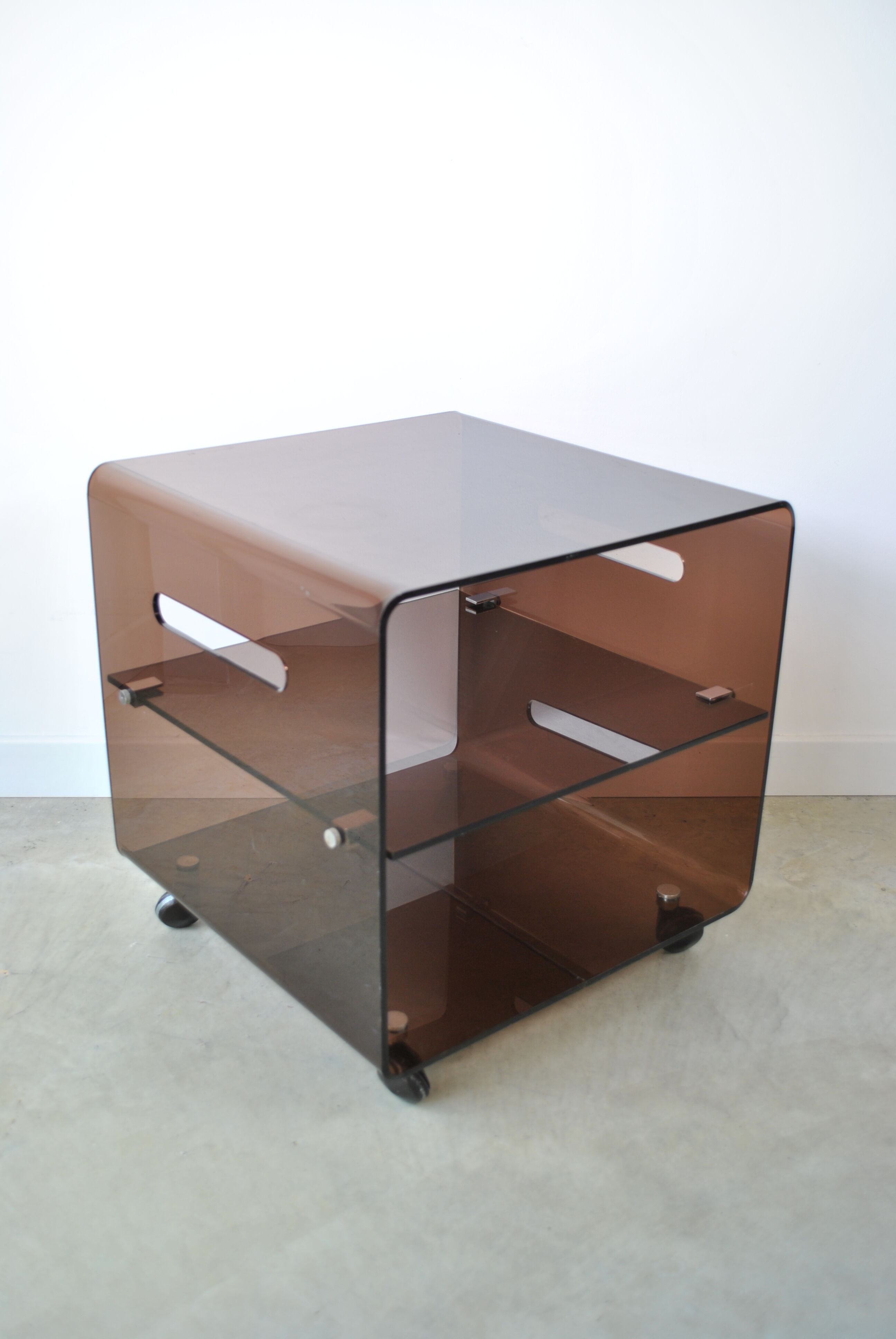 Coffee table year 70