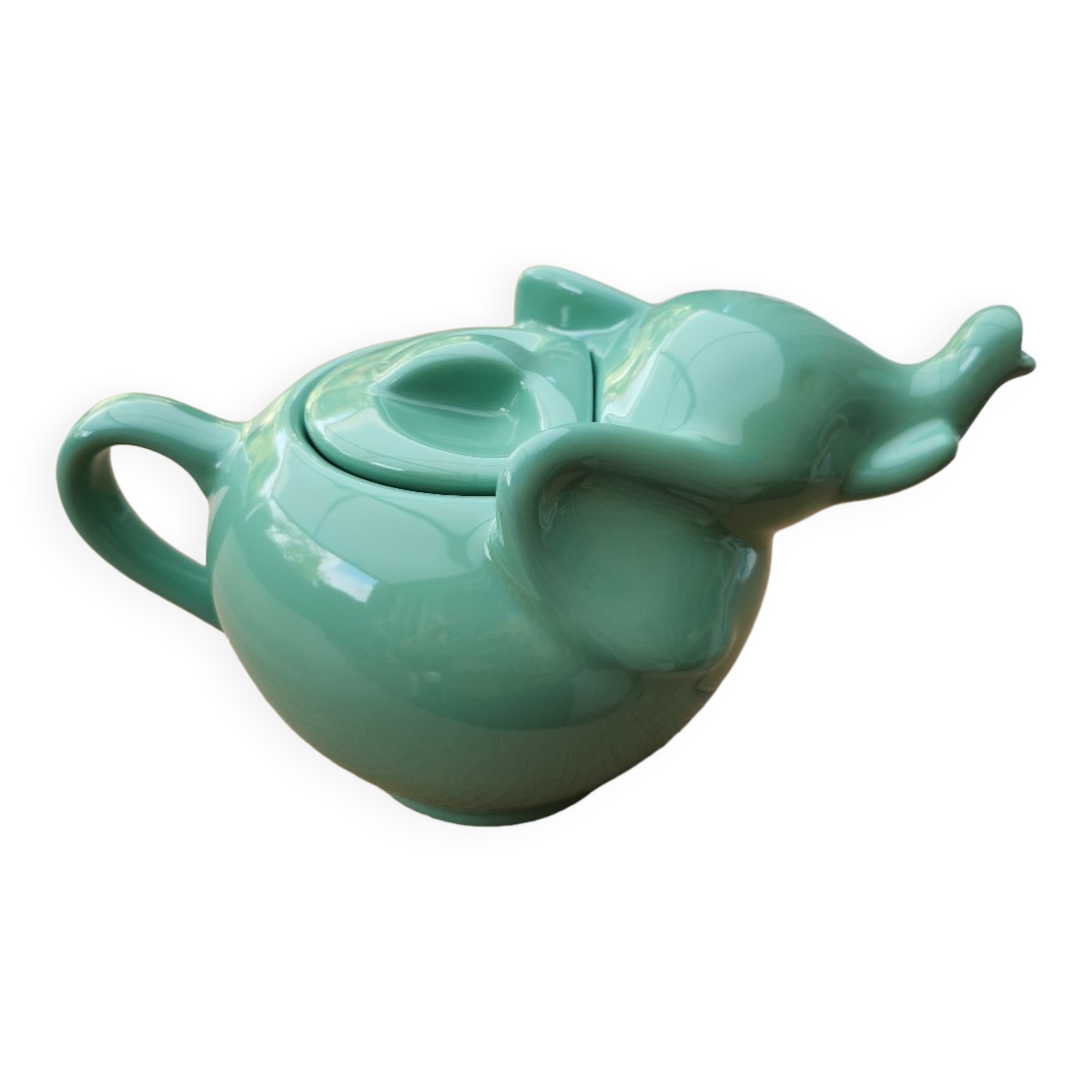 Elephant teapot