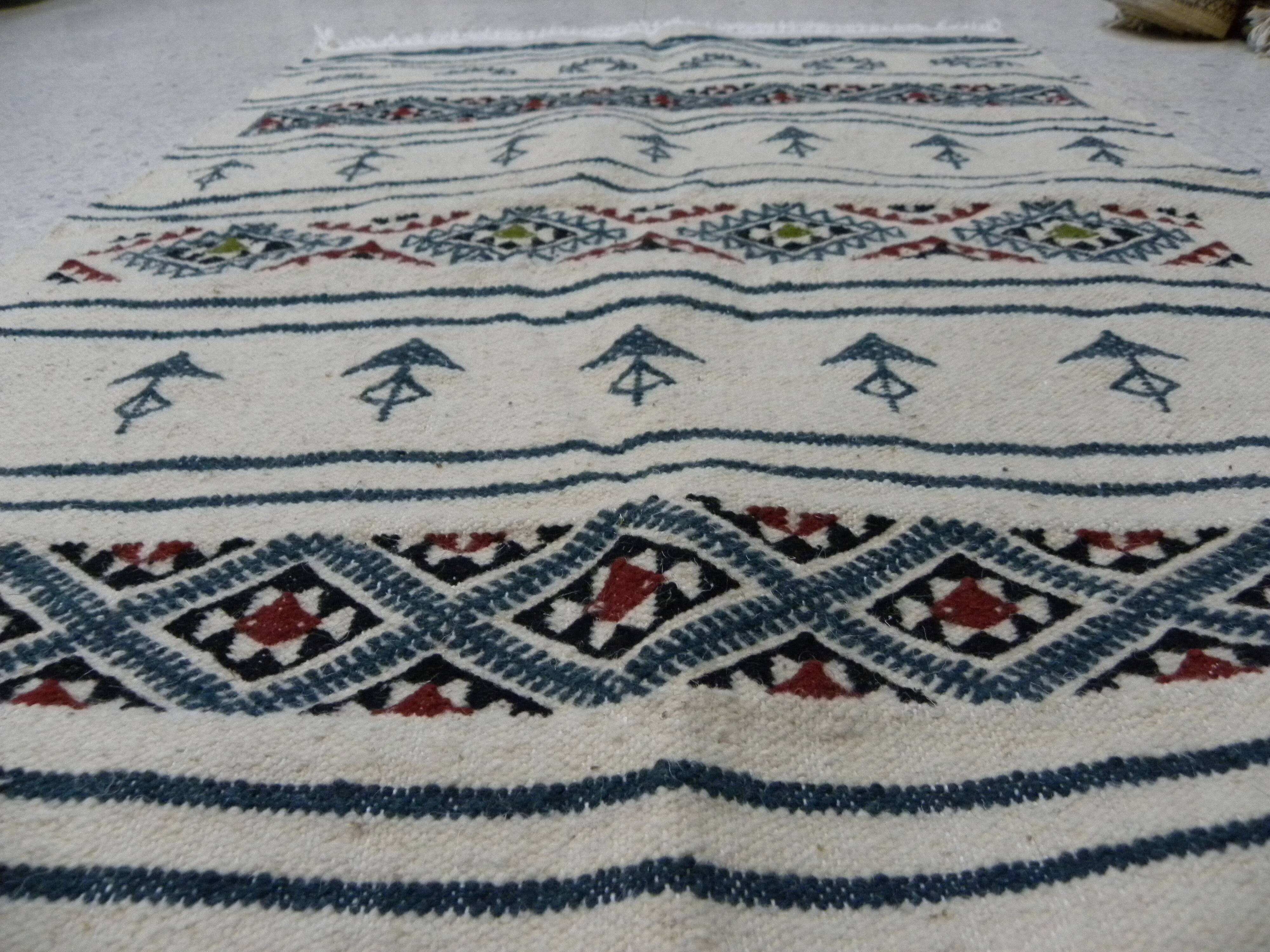 Traditional Tunisian Berber Rug, Berber Accent Rug
