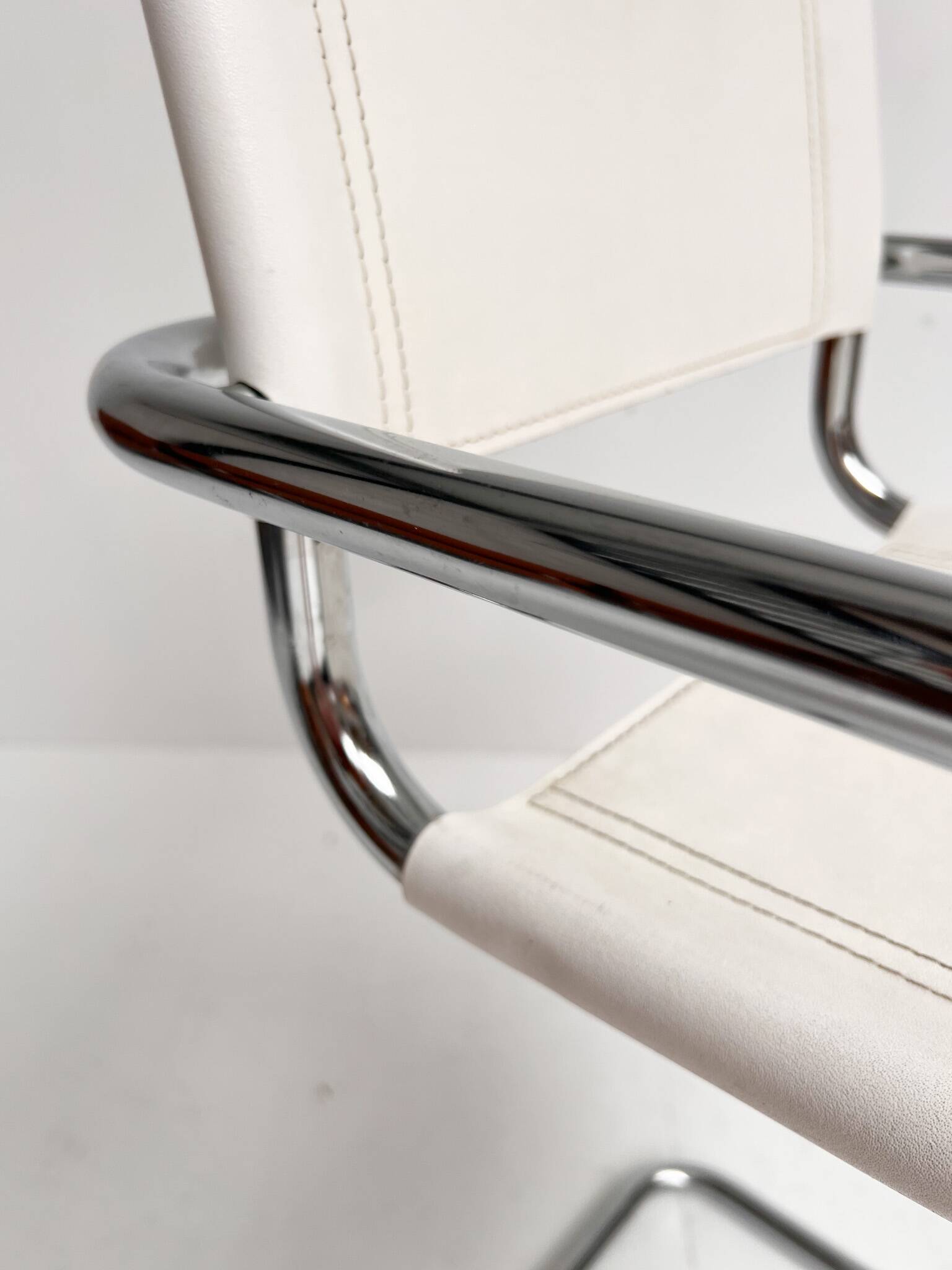 Set of 2 leather bar stools attributed to Mart Stam, 1970s
