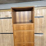Yeck vintage Scandinavian hi-fi shelf unit