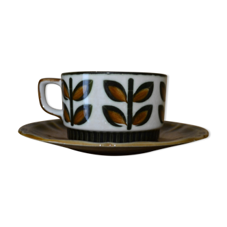 Geometrically patterned cup with saucer