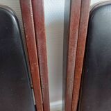 Set of 2 vintage folding chairs
