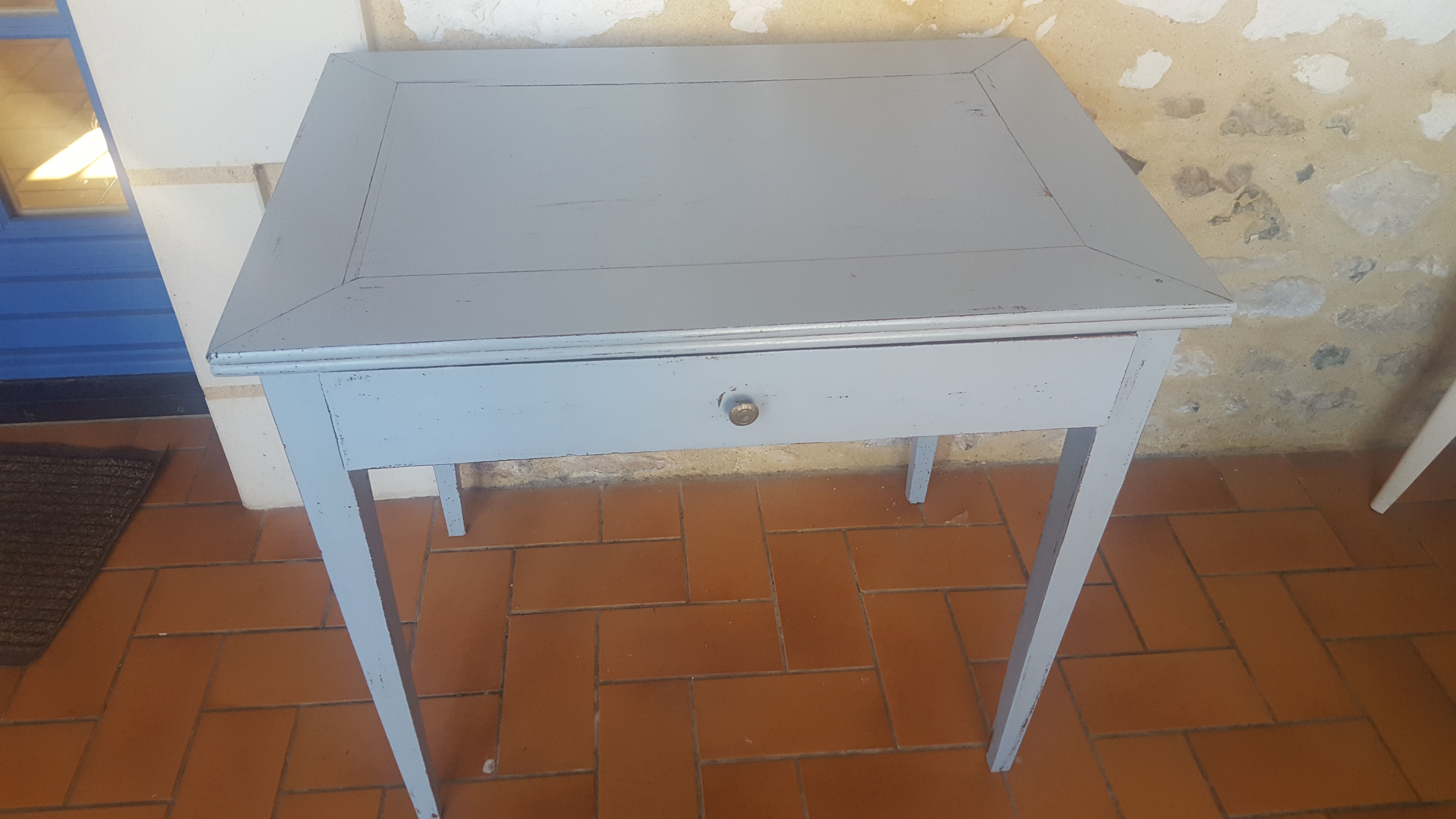 Small sky blue patina farm table