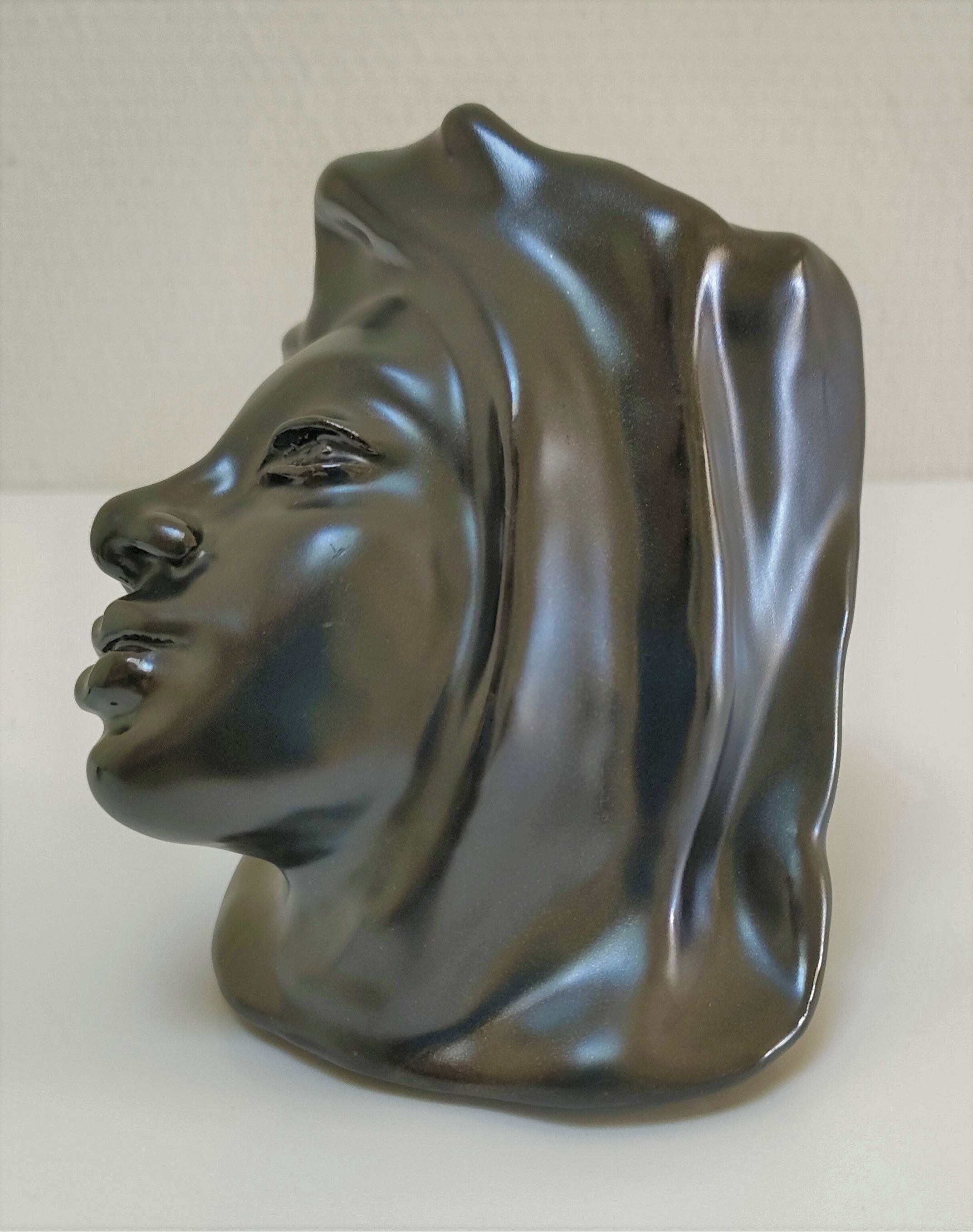 Anthropomorphic ceramic ashtray with woman's figure design 60s