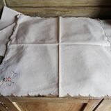 12 serviettes anciennes brodées
