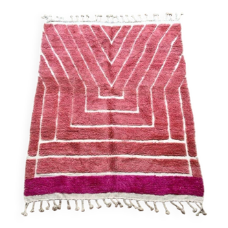 Beautiful handmade pink rug 200cm x 300cm