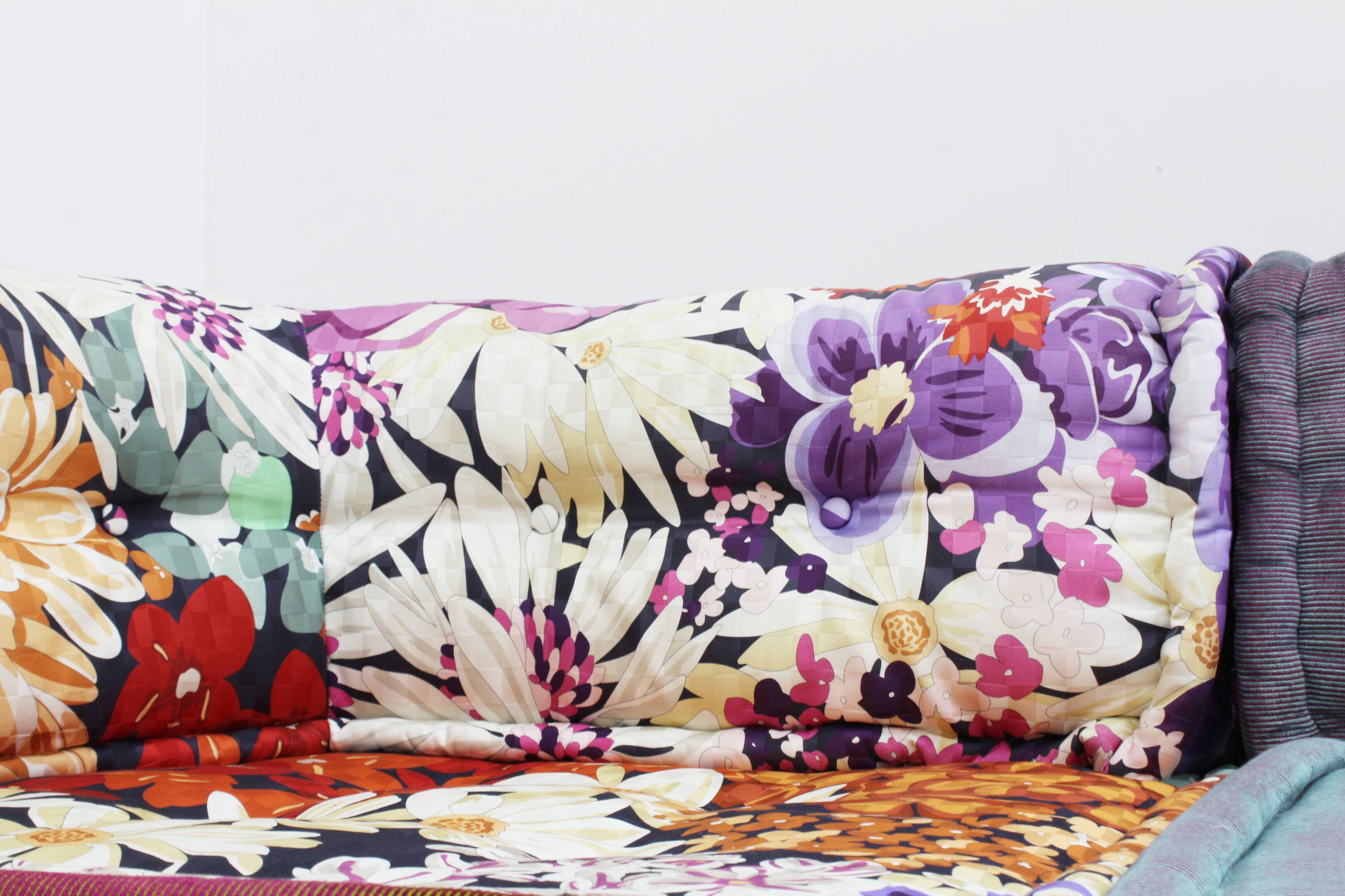 Roche Bobois Mah Jong sofa Missoni fabric design by Hans Hopfer , set of 14