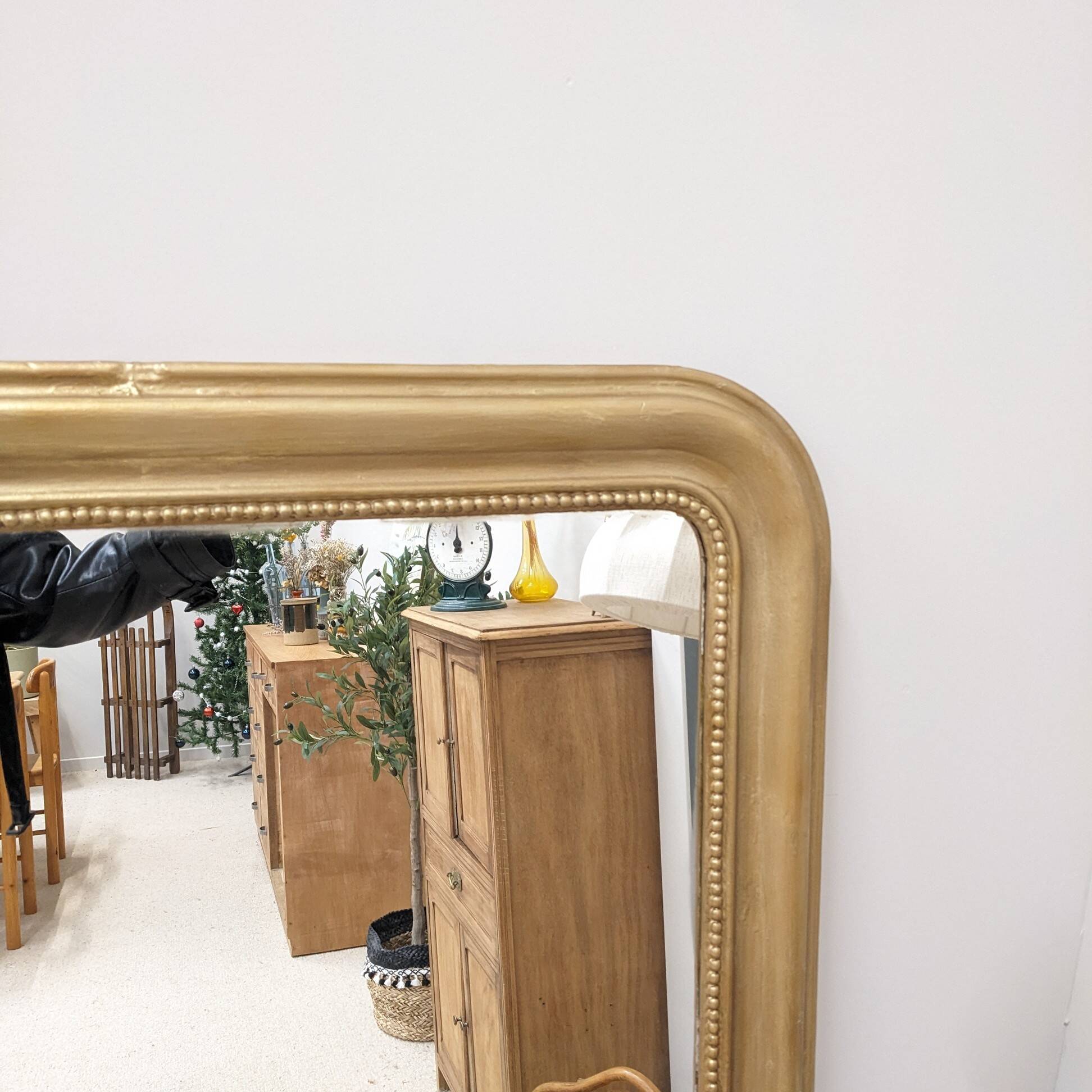 Beaded Smooth Mirror