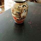 Vase asian porcelain pattern 10 cm high