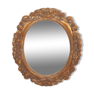 Miroir ovale doré et sculpté en bois. Miroir vintage. Miroir mural.