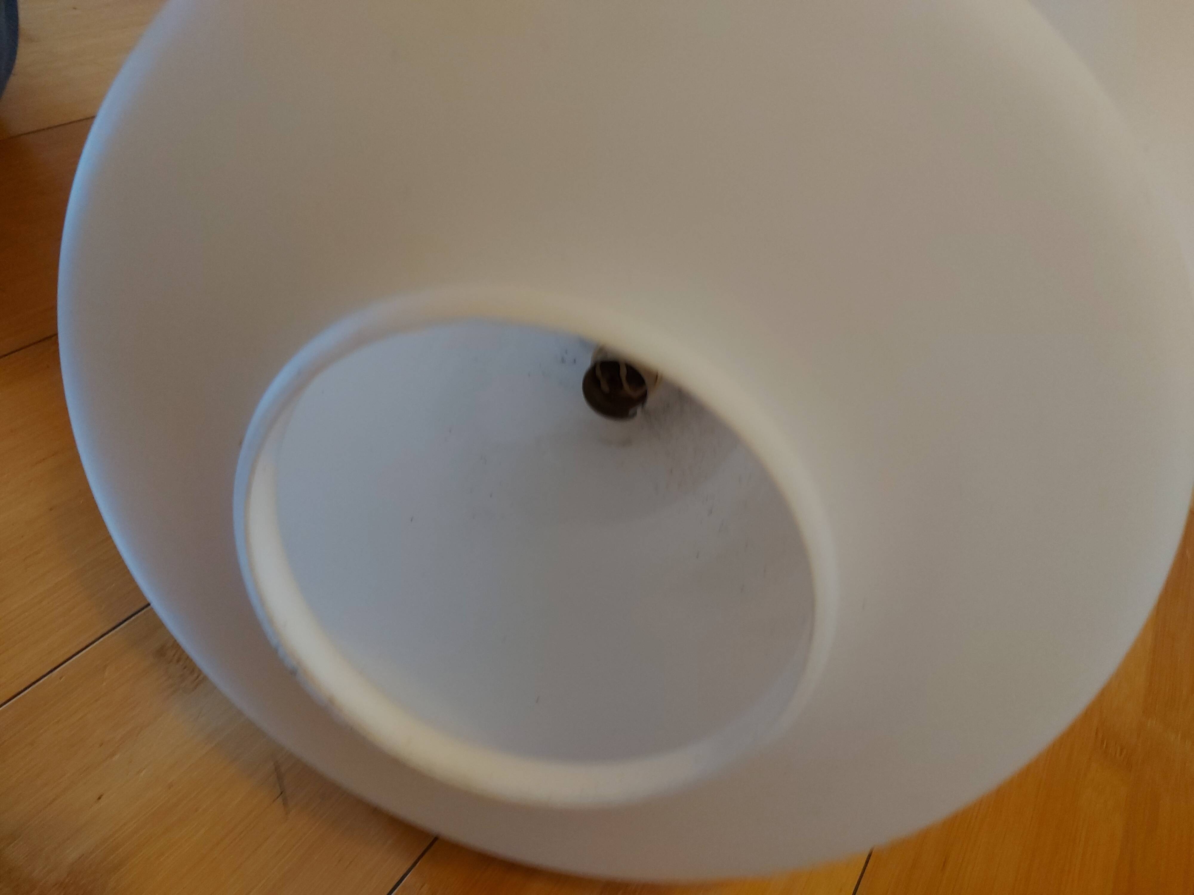 Scandinavian hanging