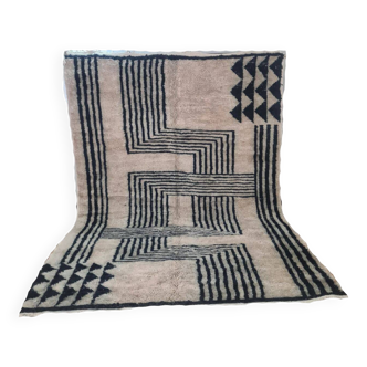 Handmade Moroccan Berber rug 300 x 200 cm