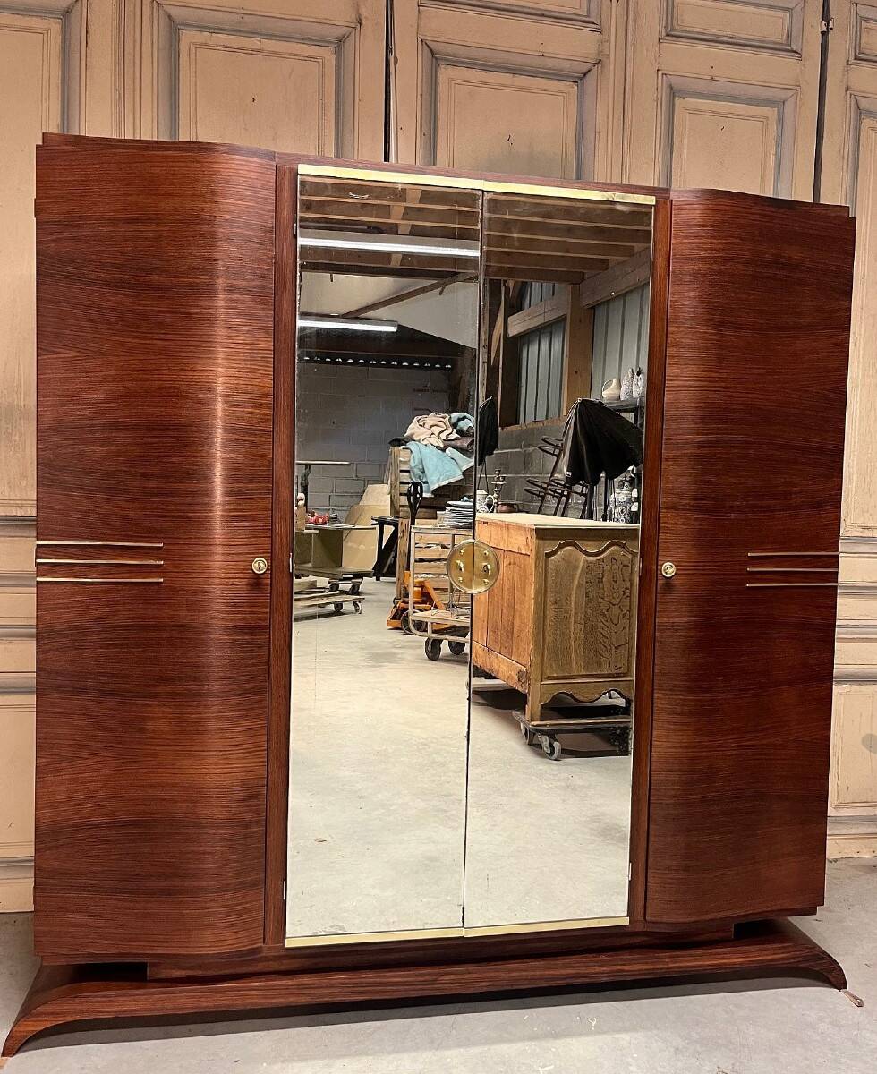 Art Deco wardrobe in rosewood