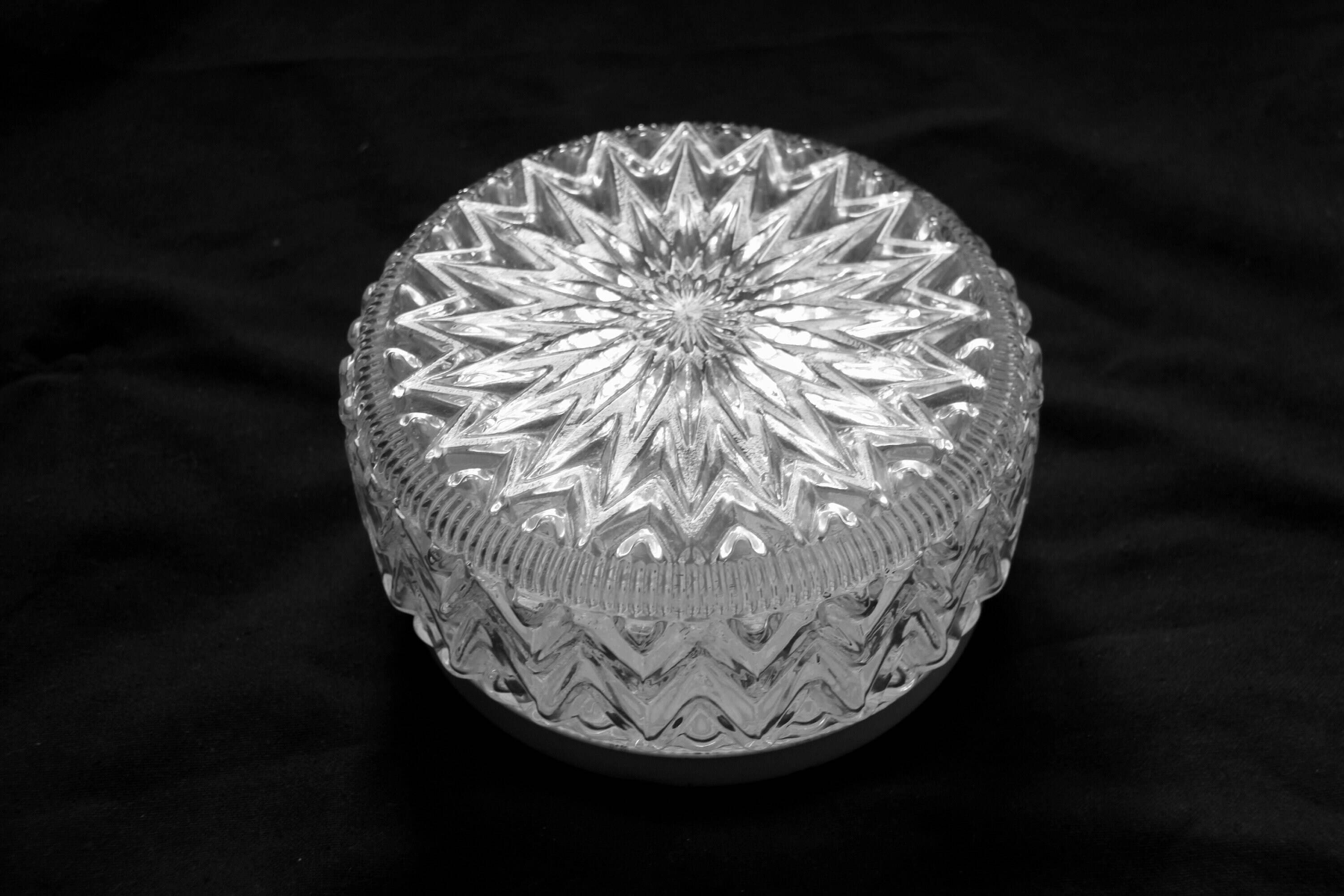 Plafonnier rond motif étoile seventies