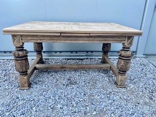 Extendable monastery table