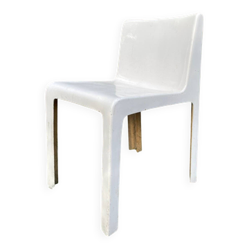 Chair Ozoo M. Berthier
