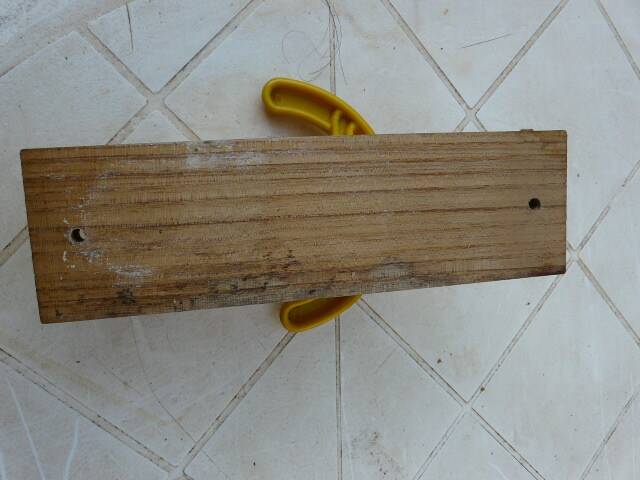 vintage yellow wall coat rack "Ghidini Italy"