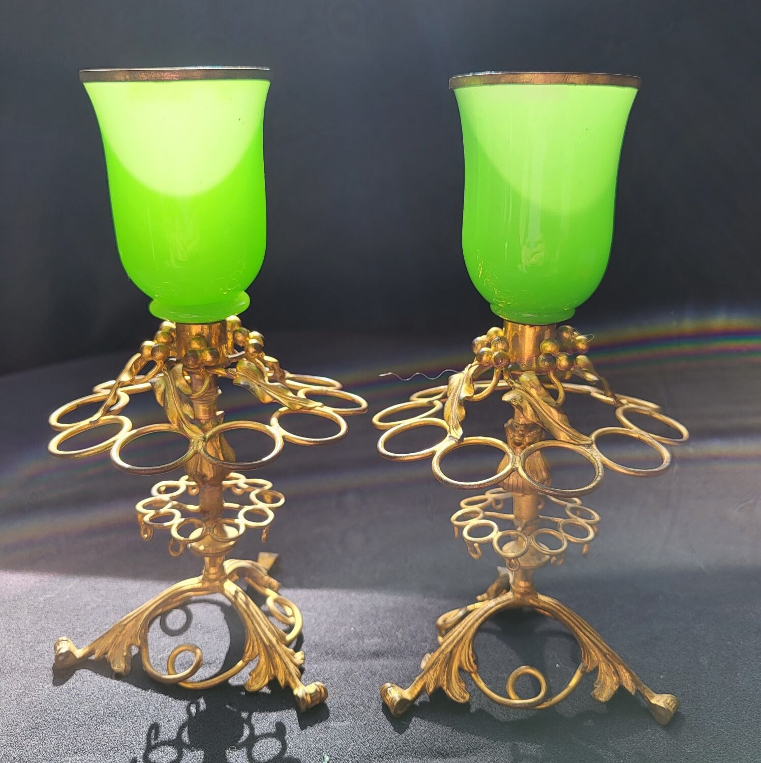 Paire de porte cigares en opaline verte (uranium/ouraline) Napoléon III