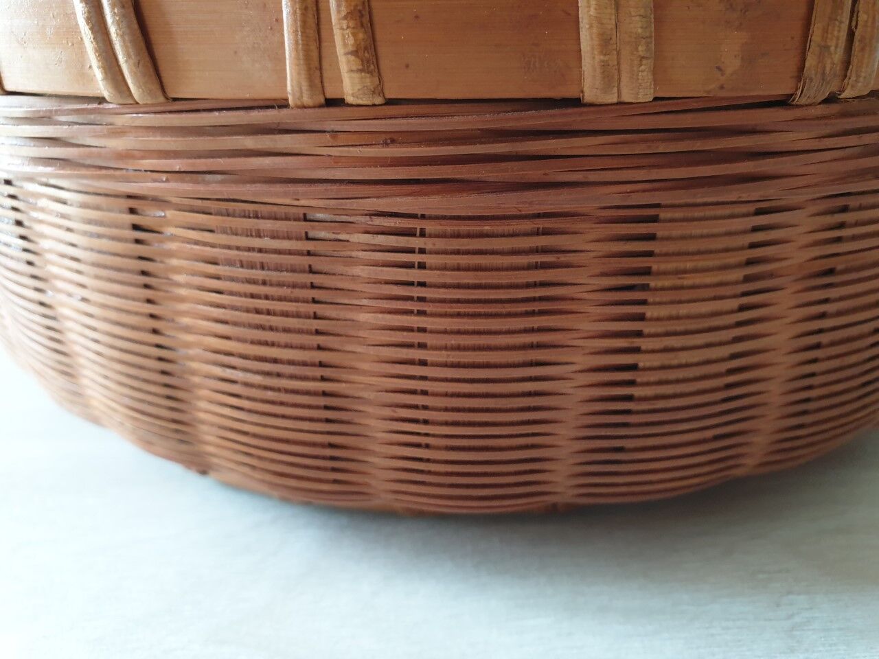 Wicker box