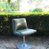Vintage tulip foot armchair