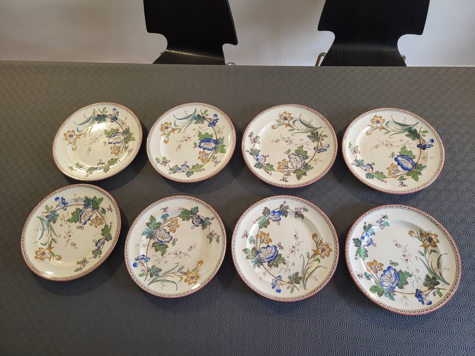 Victorian plate set by Brownfield & Sons model "Texas" England 1880