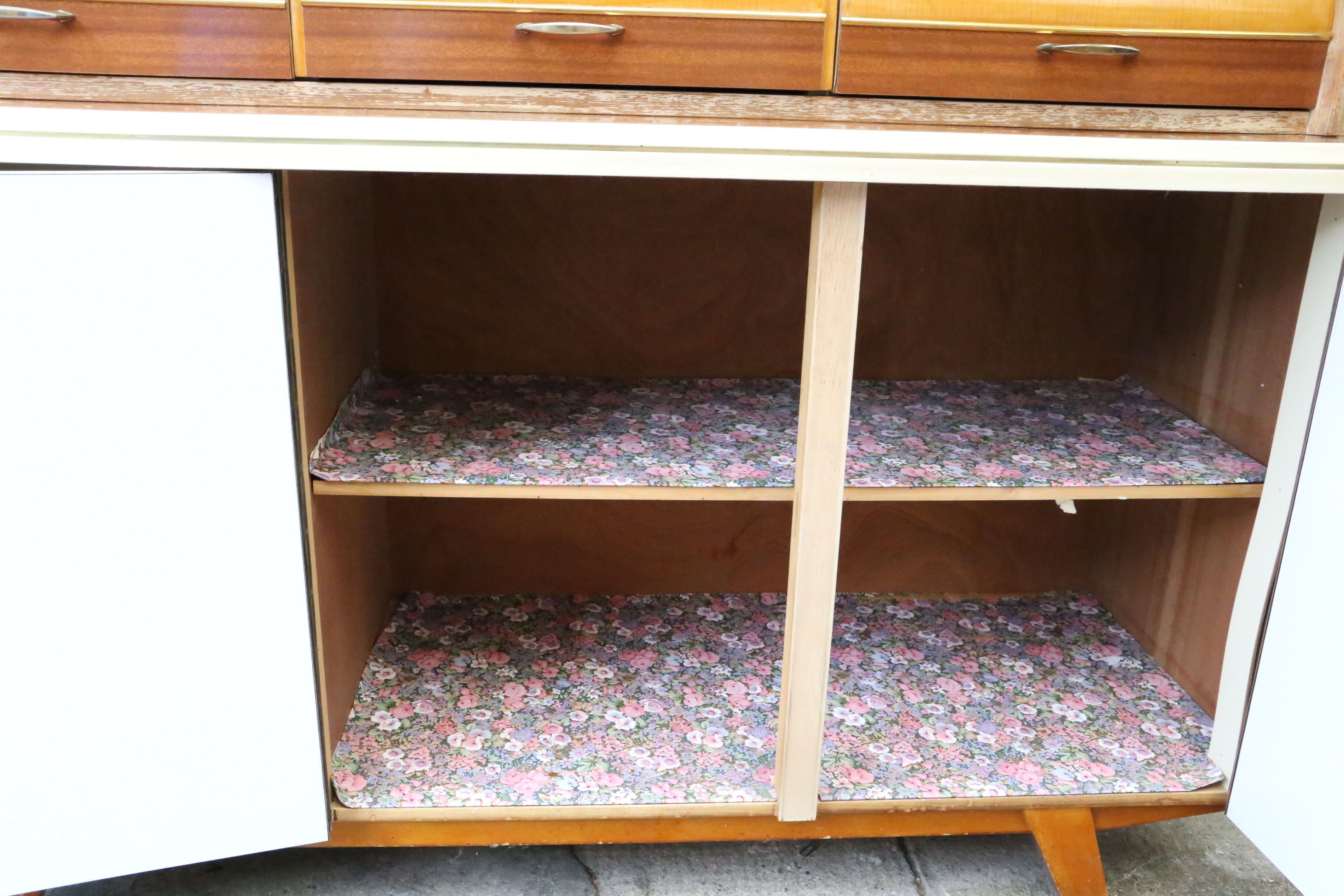 Buffet vintage, bois et formica, 1950