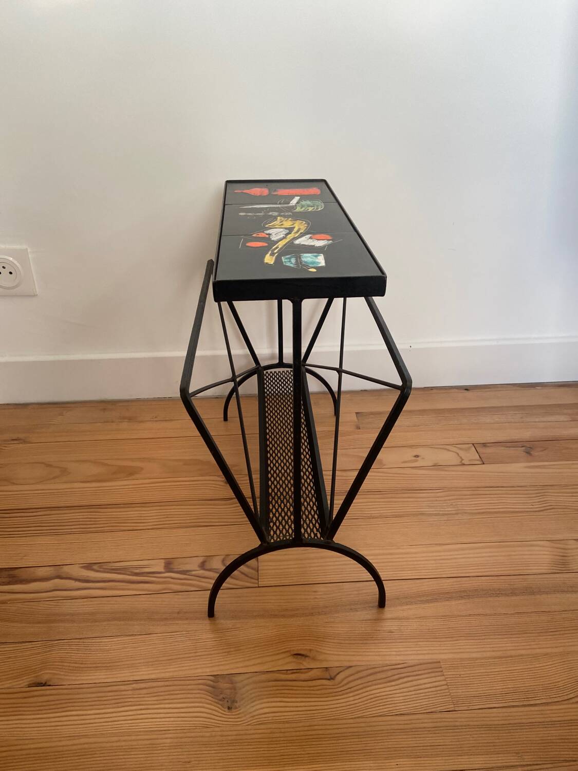 Vintage magazine rack