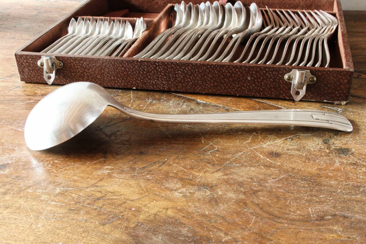37-piece silver-plated art deco cutlery set