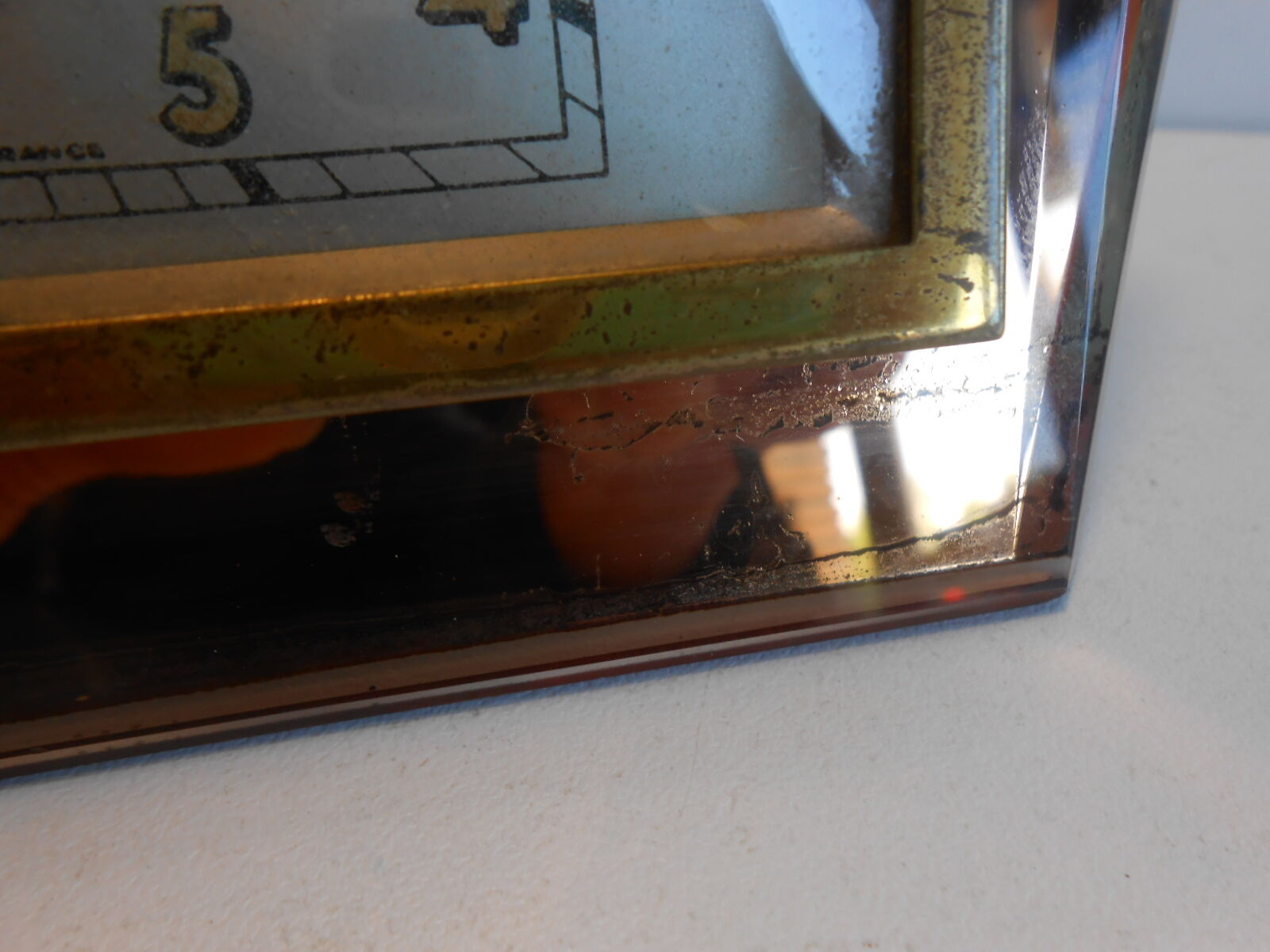 Wake up glass bayard art deco