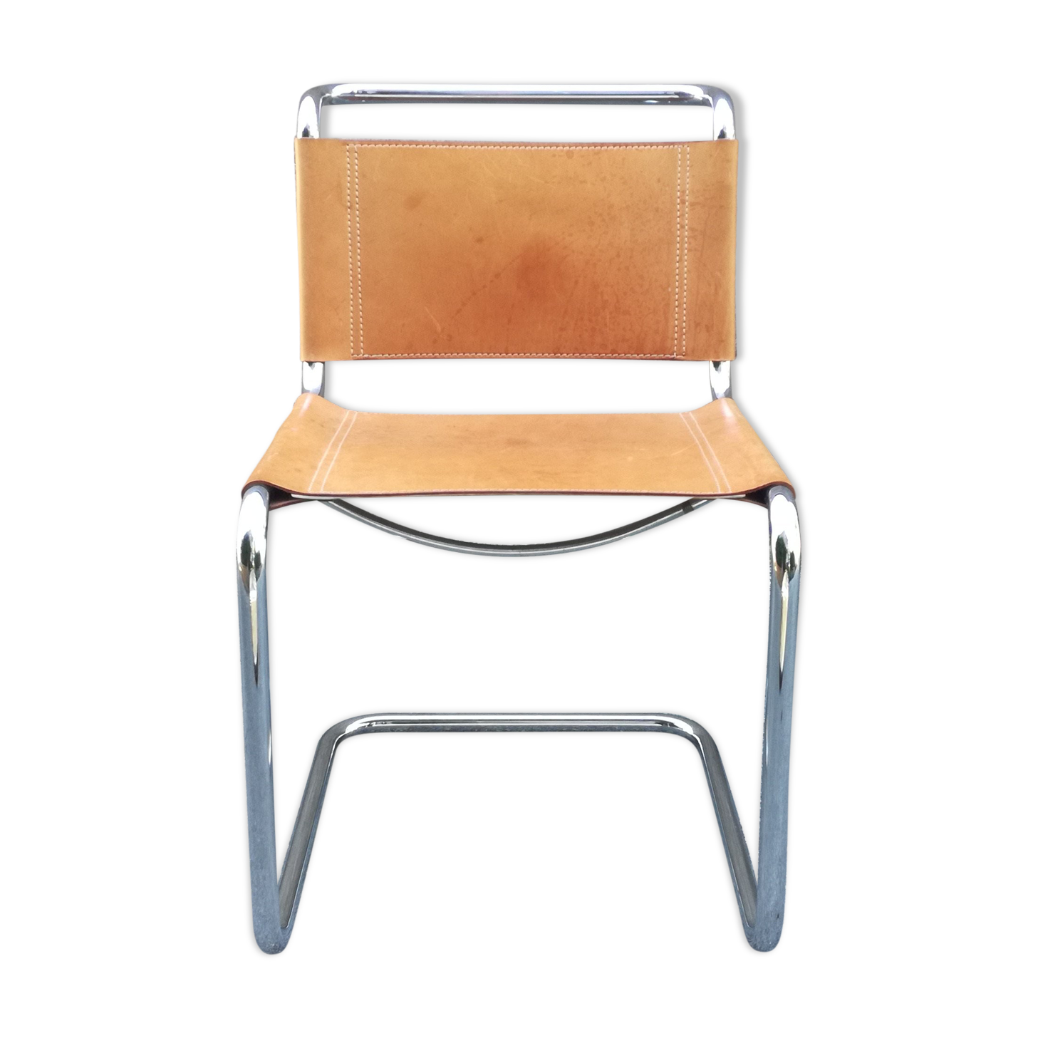 Chaise cantilever en cuir