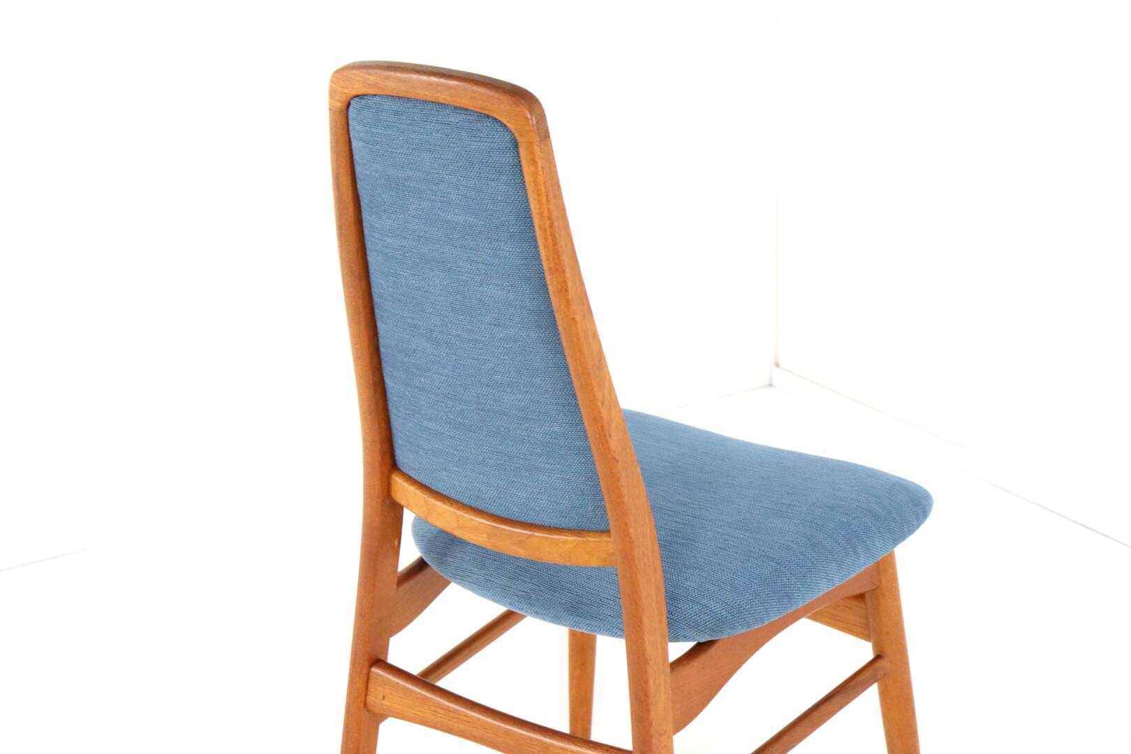 Set of 4 Vamdrup dining room chairs 'Vridsted'