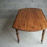 Table with shutters