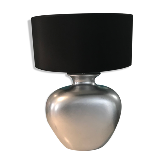 Contemporary table lamp