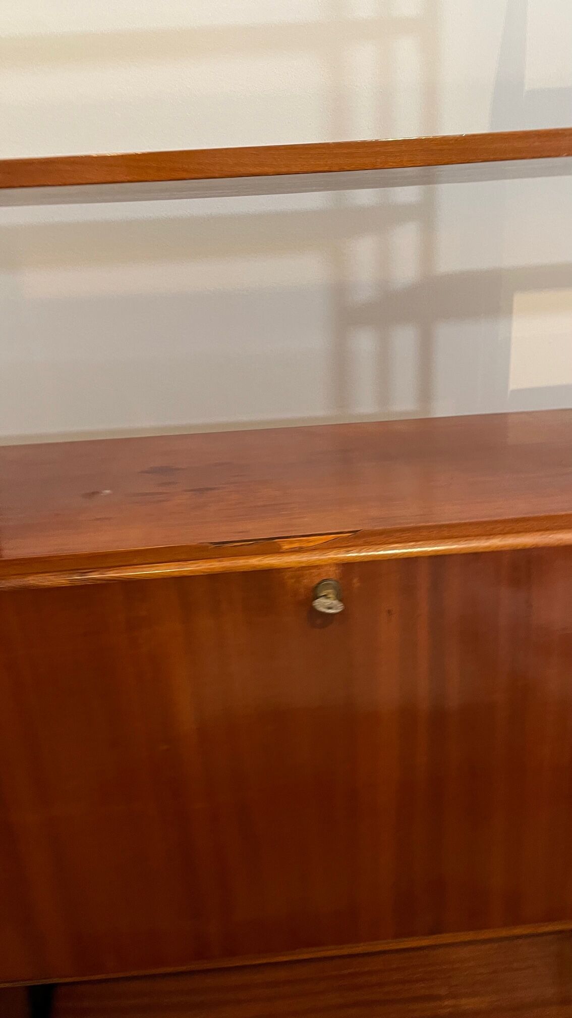 Italian stage shelf from the 60s